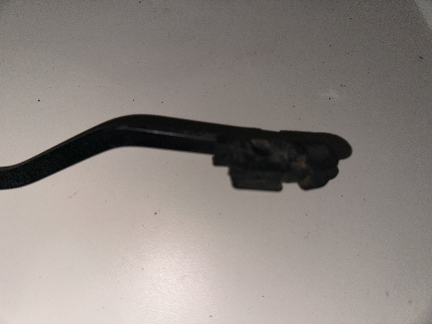 05-14 Ford Mustang Windshield Wiper Arms LH RH Driver Passenger OEM