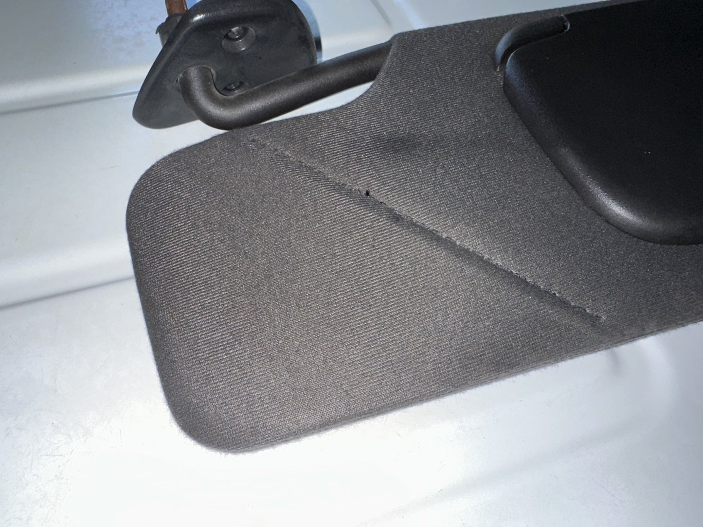 05-09 Ford Mustang Coupe Sun Visor RH LH Driver Passenger Side OEM Black Cloth