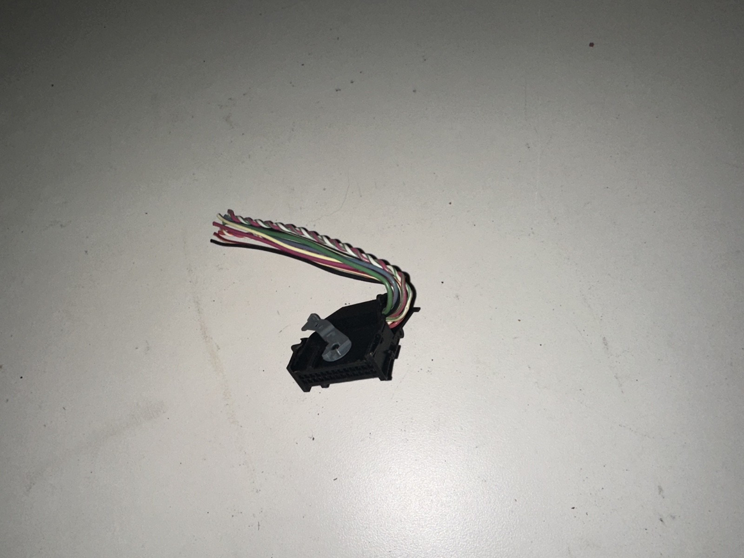 05-09 Ford Mustang Gauge Cluster Connector Plug Clip OEM W/ Wires