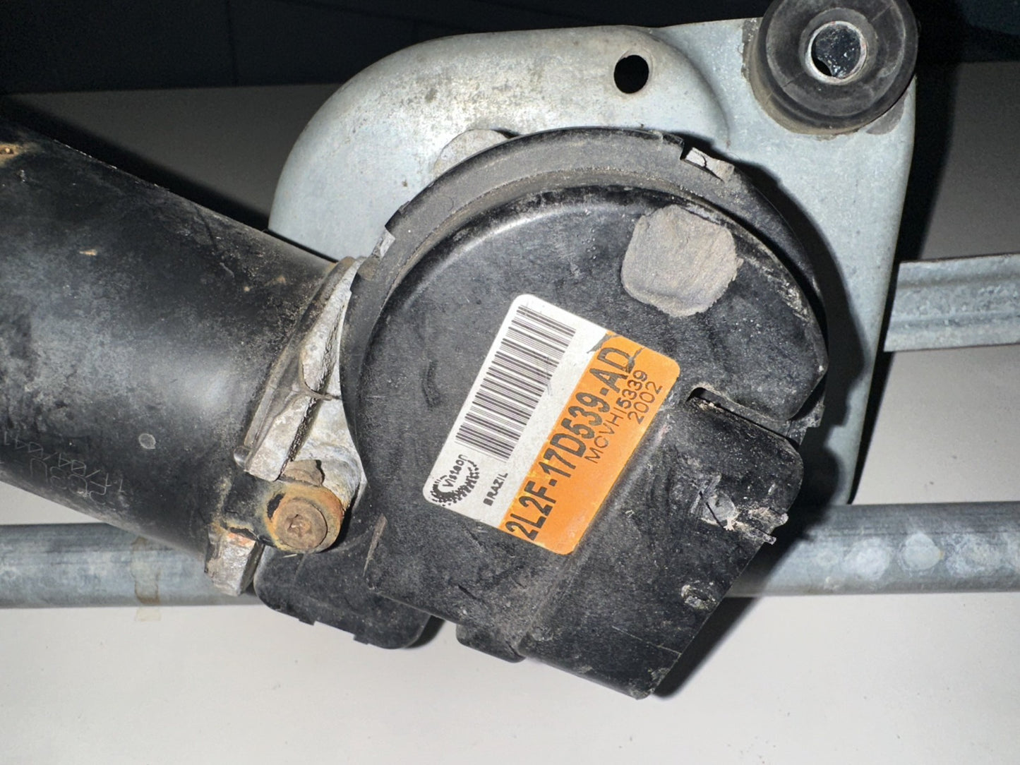 05-07 Ford Mustang Windshield Wiper Motor W/ Linkage OEM In Working Order