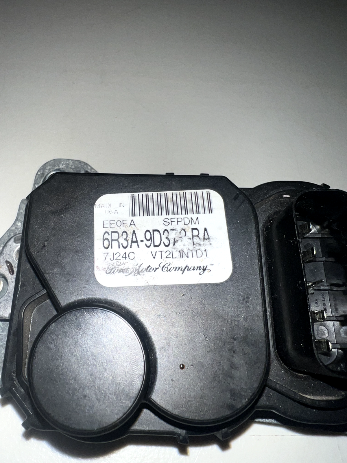 2005-2014 Ford Mustang Fuel Pump Control Module 6R3A-9D372-BA OEM