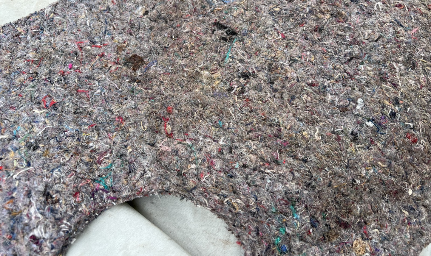 99-04 Ford Mustang Rear Seat Body Bottom Insulation Carpet Mat OEM