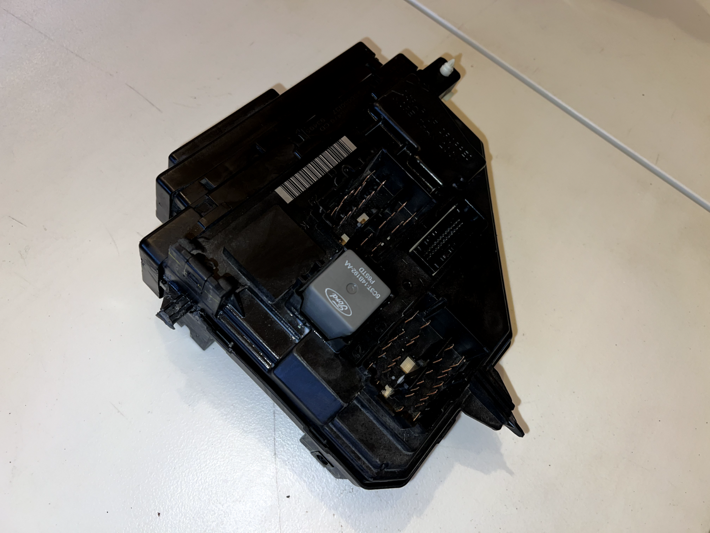 06-07 Ford Explorer Body Control Module BCM Fuse Relay Box OEM 6L2T-14B476-CB