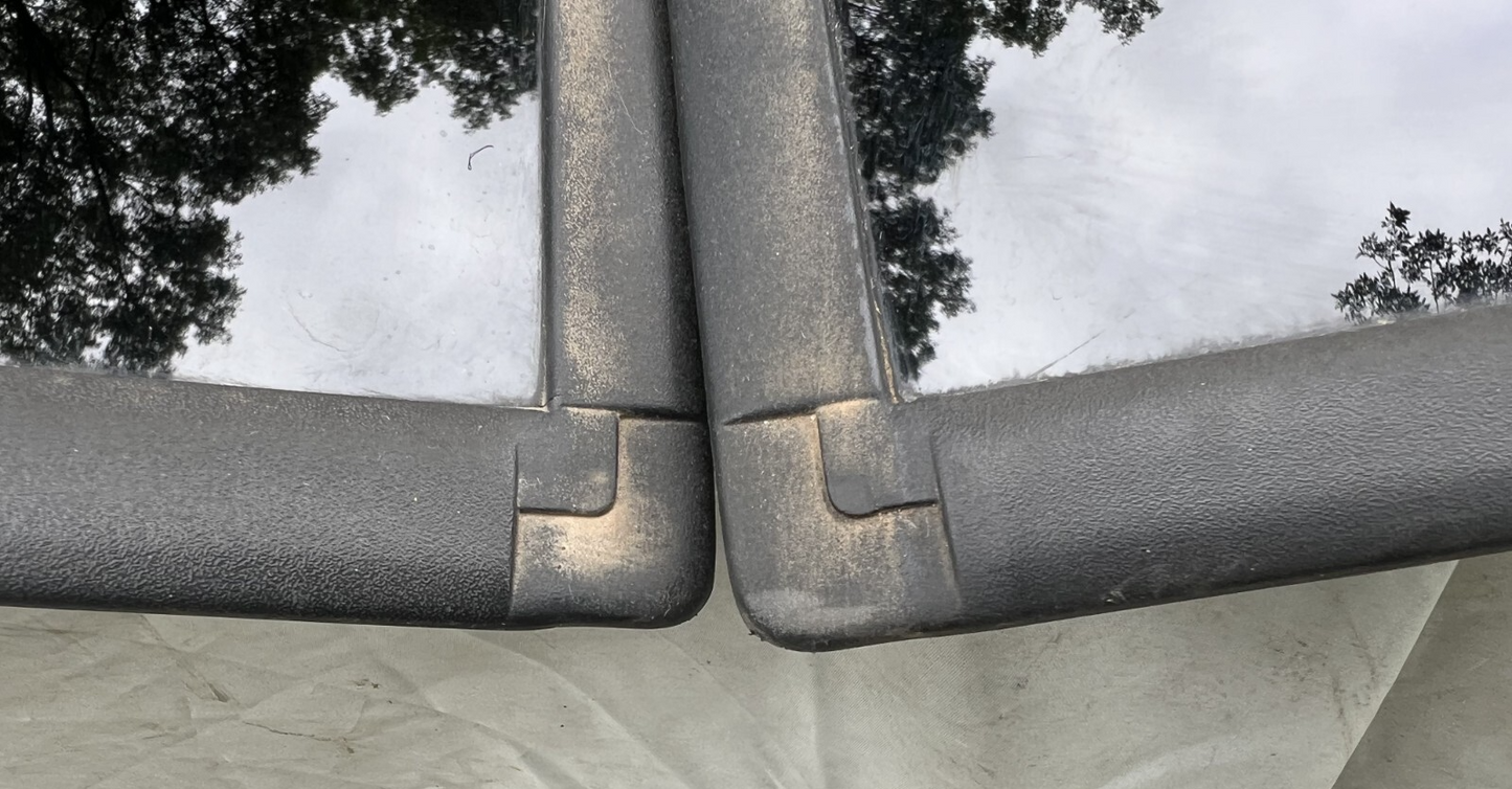 93-02 Camaro Z28 Firebird Trans Am T-Tops Pair OEM Without Key Unlocked