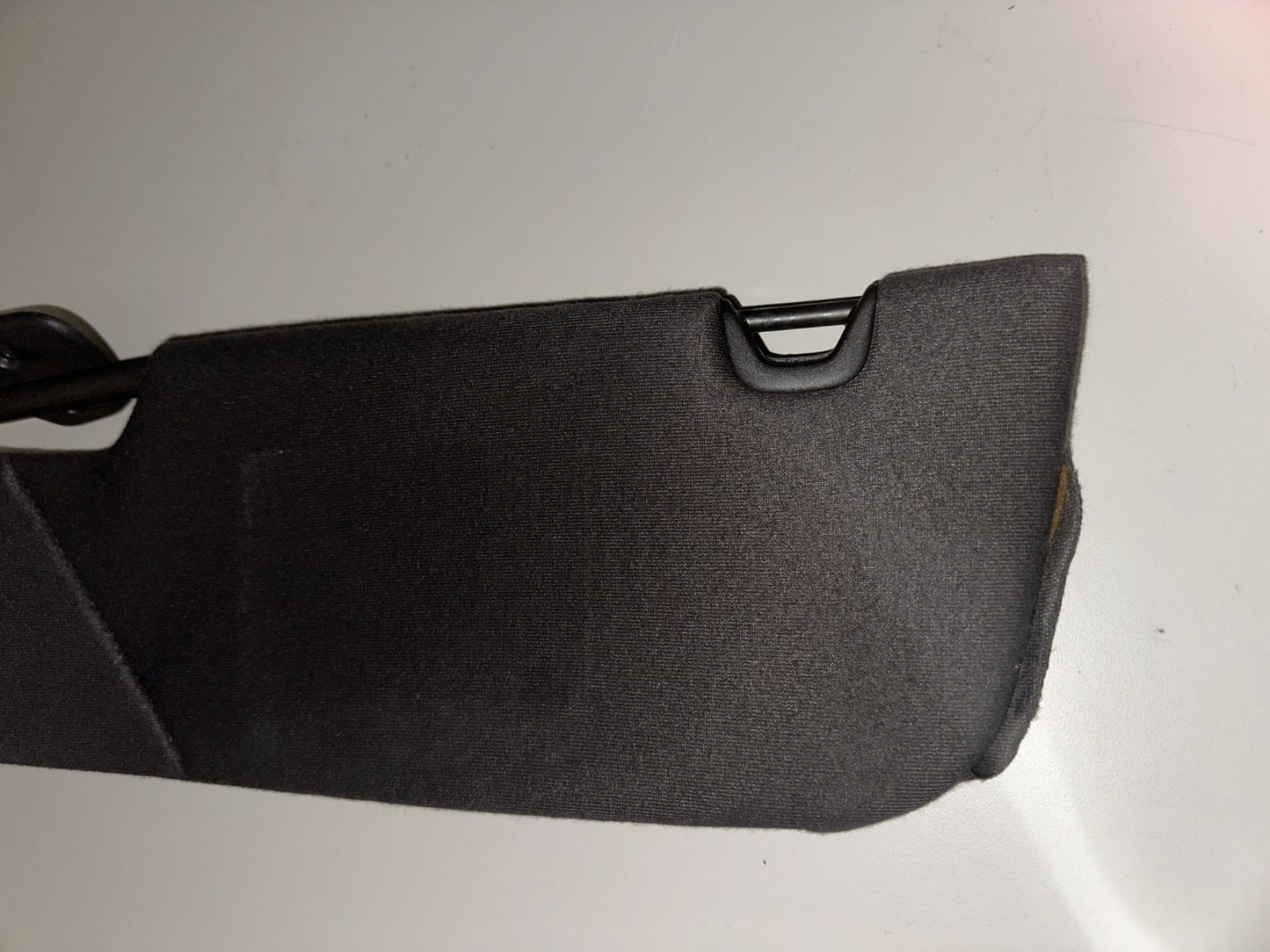 05-09 Ford Mustang Coupe Sun Visor Set Driver Passenger RH LH Black Pair OEM