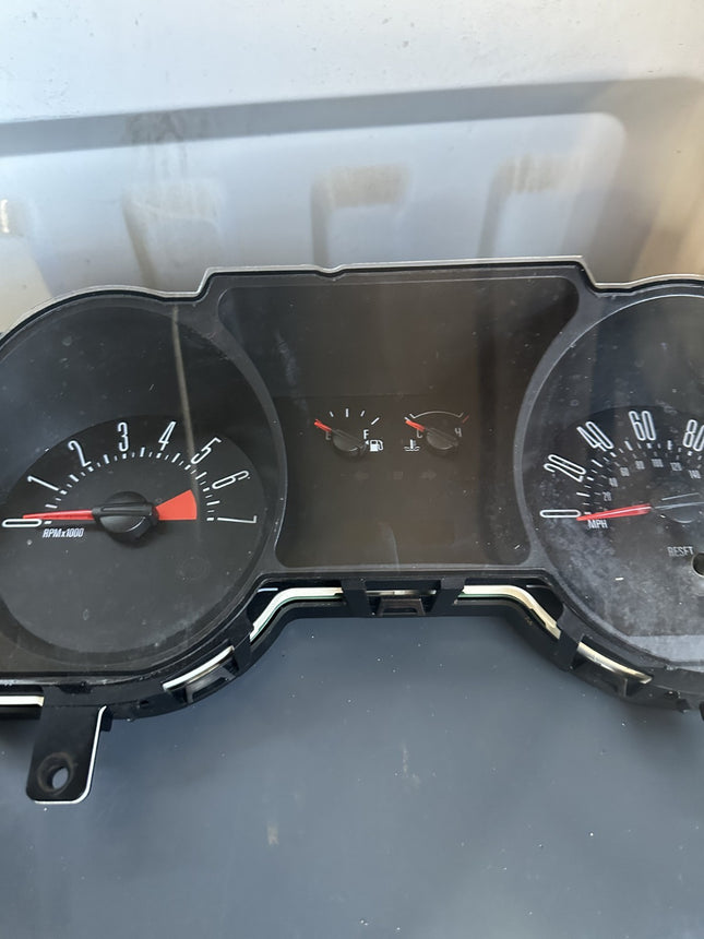 05-09 Ford Mustang Instrument Cluster Base Model 4 Gauge OEM Green Illumination