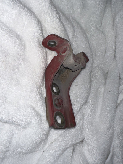 05-09 Ford Mustang Door Hinge Passenger Side RH Coupe