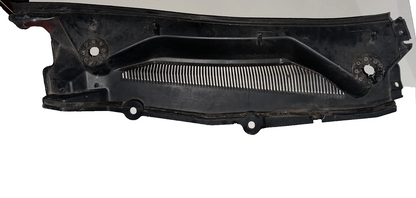 05-09 Ford Mustang LH & RH Driver Passenger Wiper Dash Top Cowl Grille Vent OEM