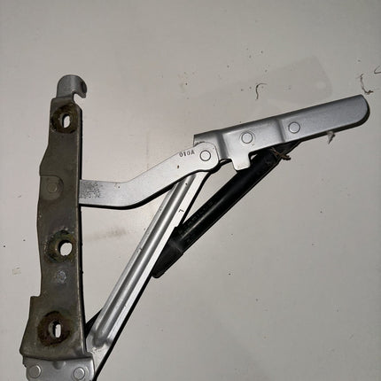 05-09 Ford Mustang Trunk Hatch Lid Hinges Struts Shocks Assembly OEM Pair LH RH