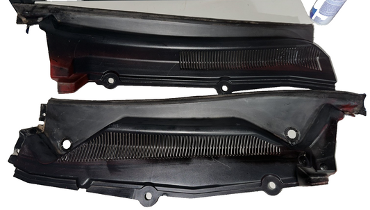 05-09 Ford Mustang LH & RH Driver Passenger Wiper Dash Top Cowl Grille Vent OEM