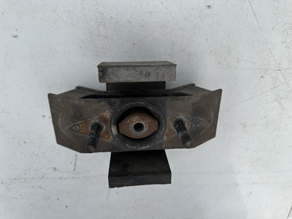 05-09 Ford Mustang Transmission Mount Automatic OEM In Good Shape