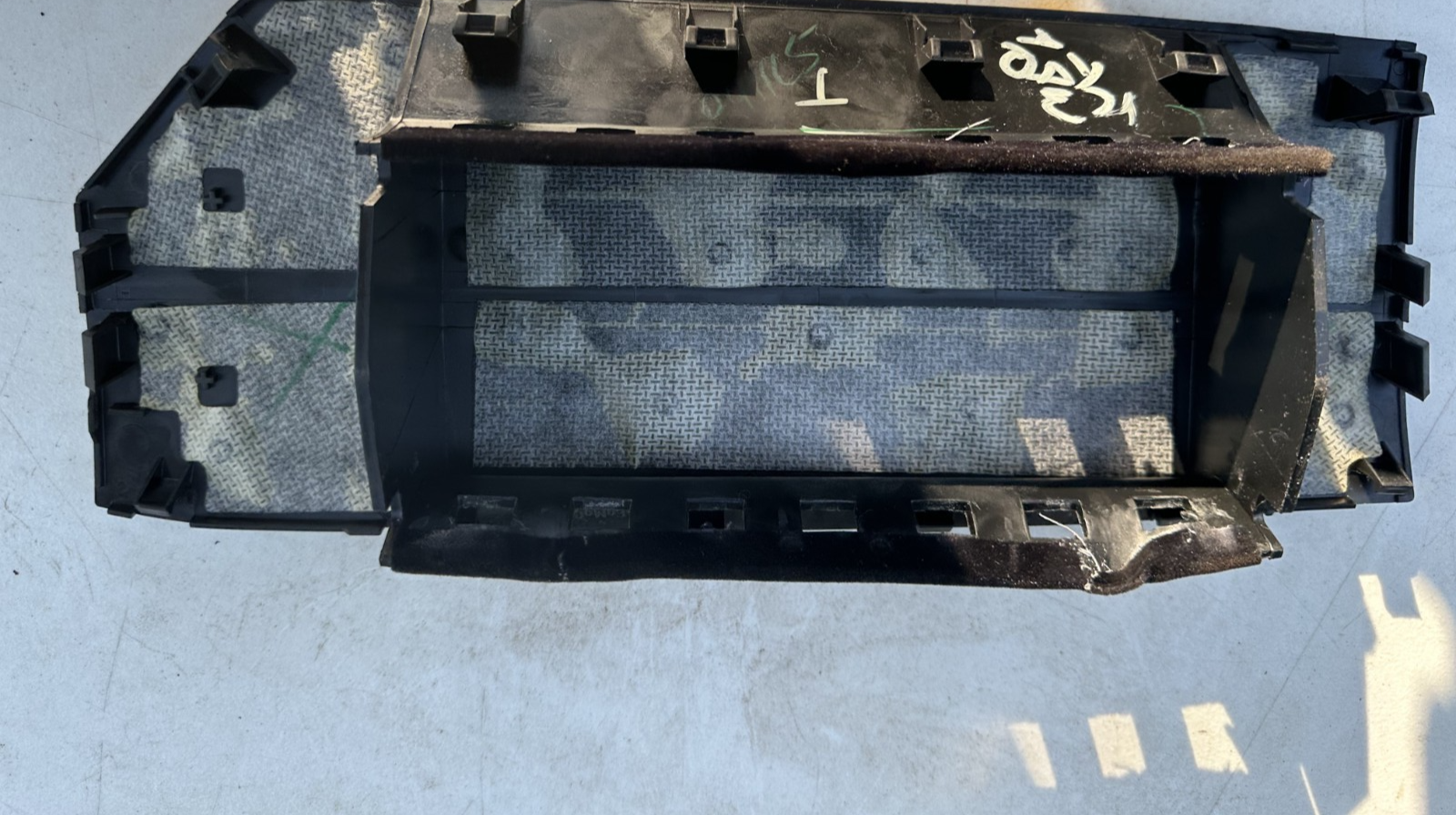 10-14 Ford Mustang Premium Silver Satin Dash Trim With Vents Bezel Trim Set OEM