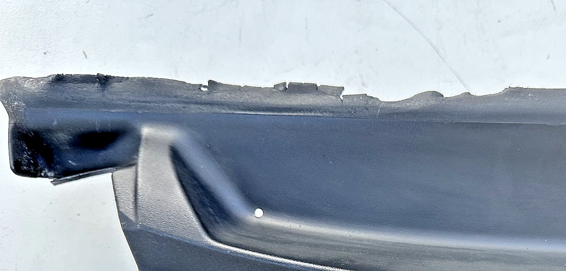 10-14 Ford Mustang LH & RH Driver Passenger Wiper Dash Top Cowl Grille Vent OEM