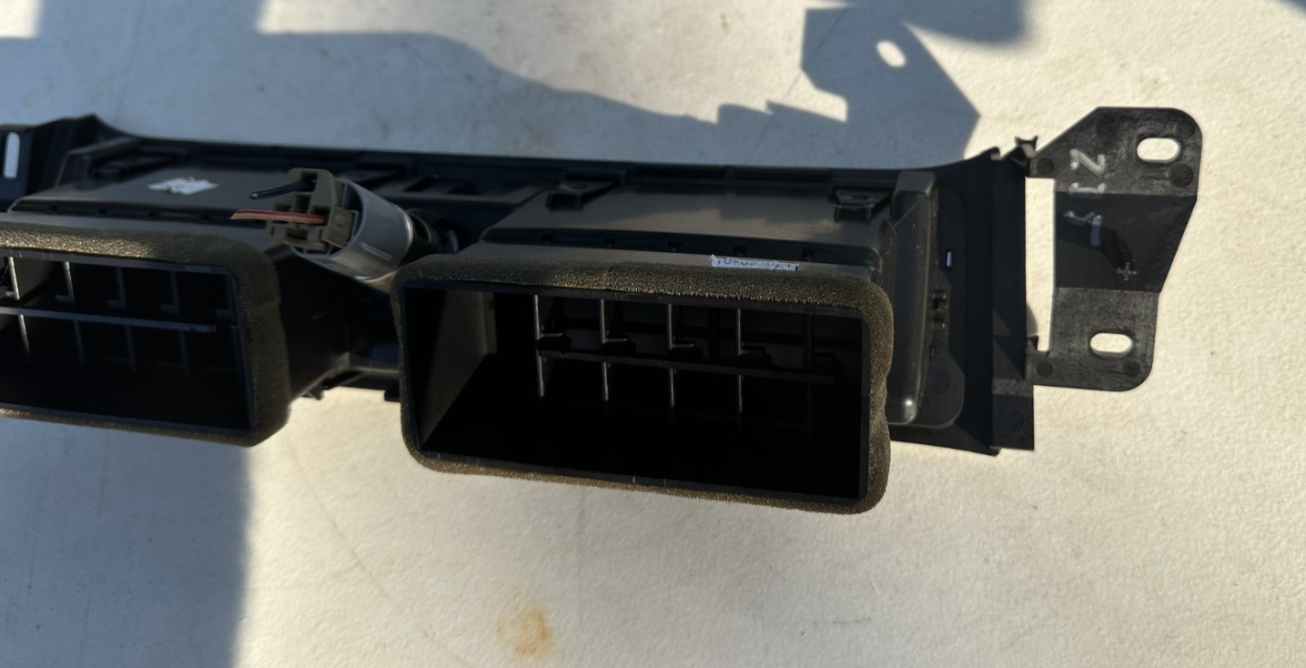 10-14 Ford Mustang Premium Silver Satin Dash Trim With Vents Bezel Trim Set OEM