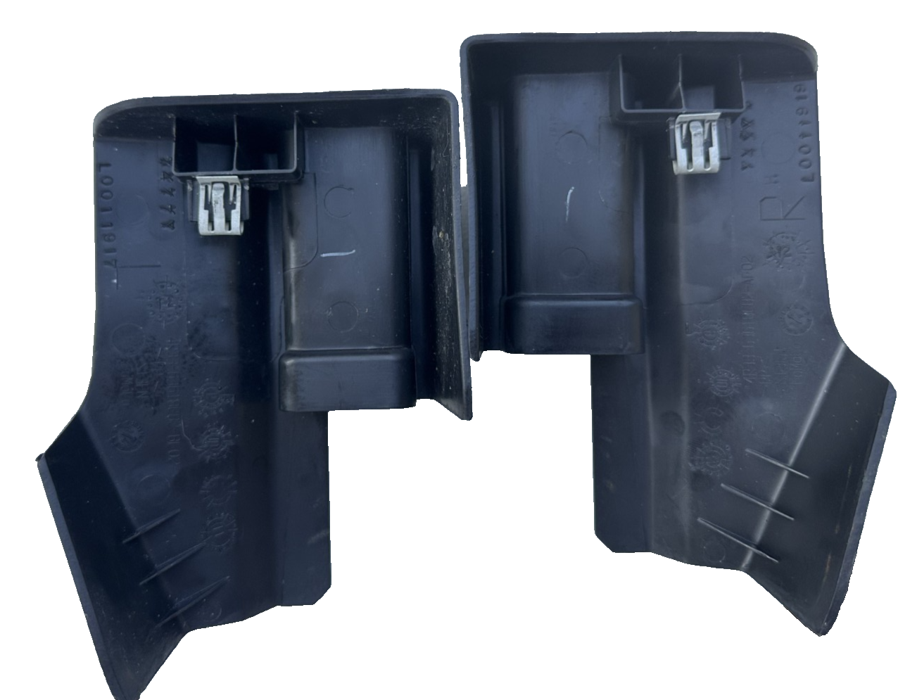 05-09 Ford Mustang Cover Trim Panels Rear Seat Rail Cover Pair OEM 4R33-63618C82