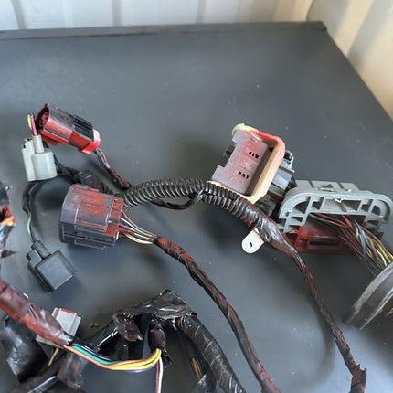 05-09 Ford Mustang Left Driver Door Wiring Harness 8R3T-14631-BA OEM