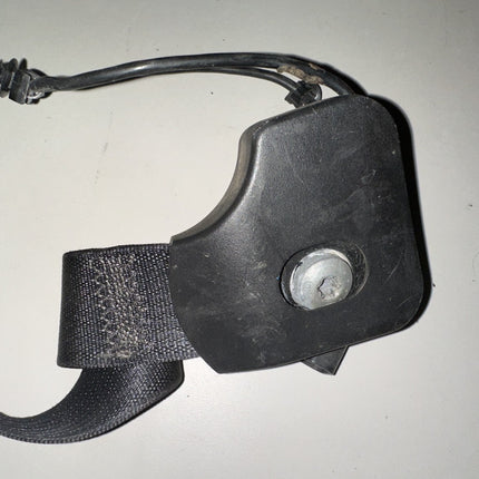 05-06 Ford Mustang Passenger Right RH Front Seatbelt With Trim OEM Black Belt