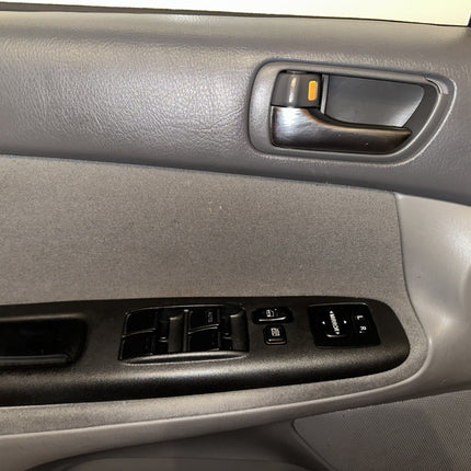 02-06 Toyota Camry Door Panel Light Gray LH Front Driver Side OEM