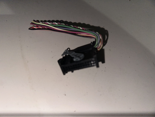 05-09 Ford Mustang Gauge Cluster Connector Plug Clip OEM W/ Wires