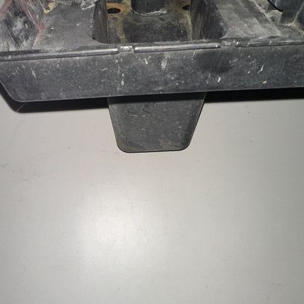 05-09 Ford Mustang Battery Tray OEM 6R33-10723-AA