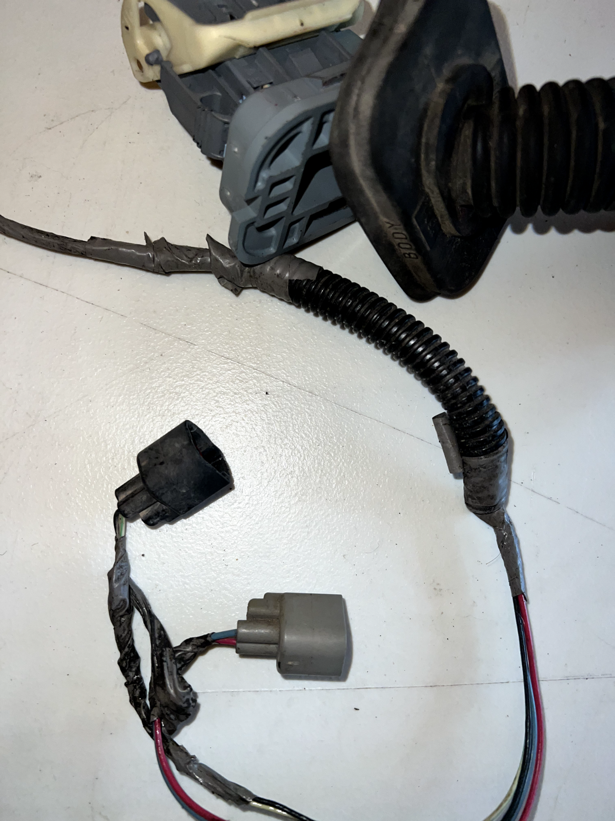 05-09 Ford Mustang Right Passenger Door Wiring Harness 5R3T-14630-BA OEM