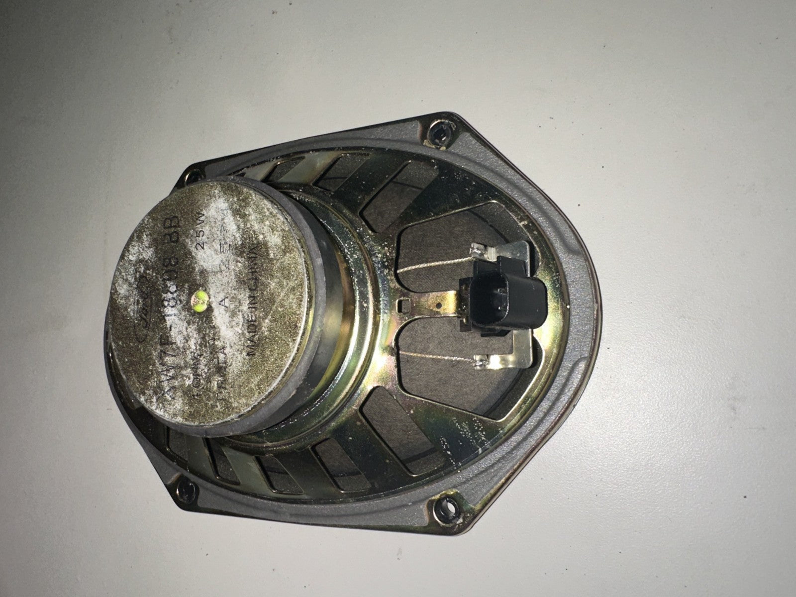 05-09 Ford Mustang Rear Back Speaker OEM Ford In Working Order