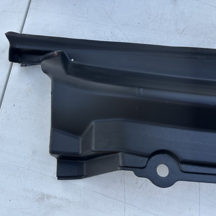 05-09 Ford Mustang LH & RH Driver Passenger Wiper Dash Top Cowl Grille Vent OEM