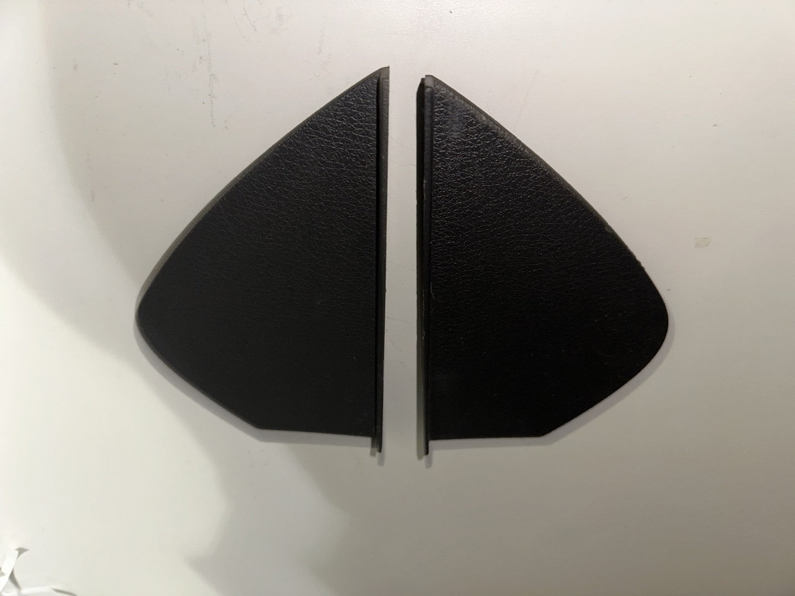 05-09 Ford Mustang Side Dash Panels Trim Black Pair LH RH 4R3X-6304480-AB