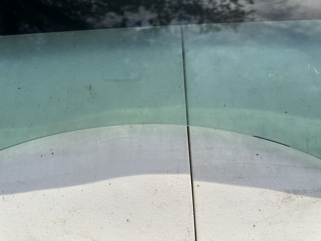 05-14 Ford Mustang Coupe Driver Side Left LH Door Window Glass OEM W/ Sticker