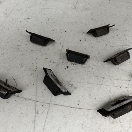 05-14 Ford Mustang Wiper Cowl Clips Retainers Grommets OEM