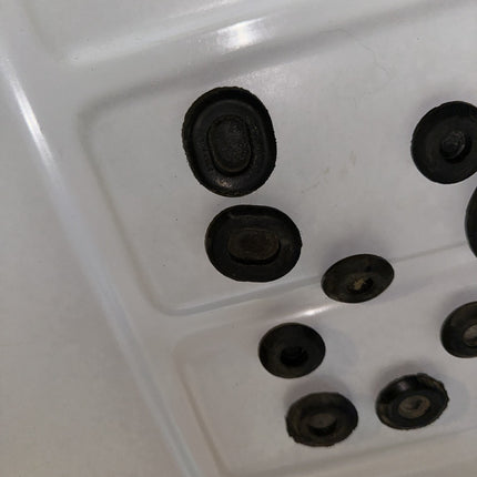 05-09 Ford Mustang Miscellaneous Rubber Grommet Set OEM