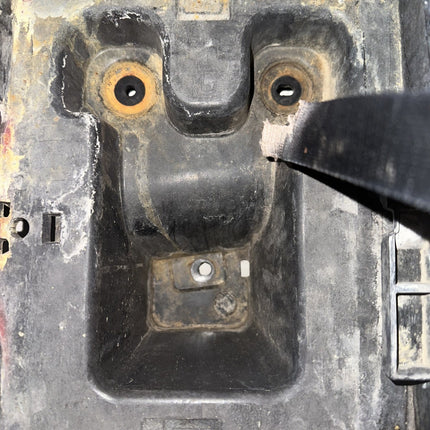 05-09 Ford Mustang Battery Tray OEM 6R33-10723-AA