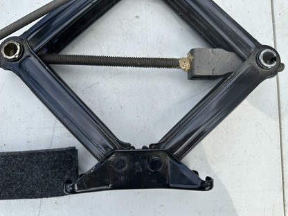 05-14 Ford Mustang Rear Jack For Spare Tire W/ Lug Wrench OEM