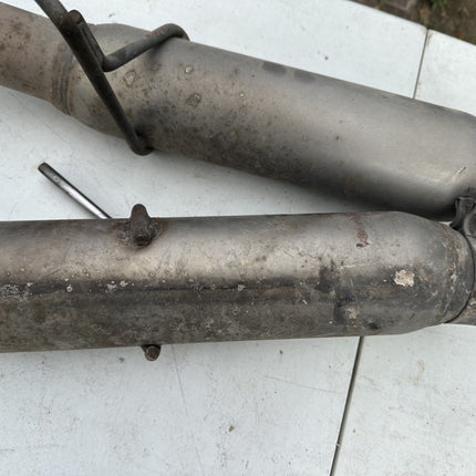 05-09 Mustang Magnaflow Race Series Axle-Back Exhaust Muffler with Polished Tips