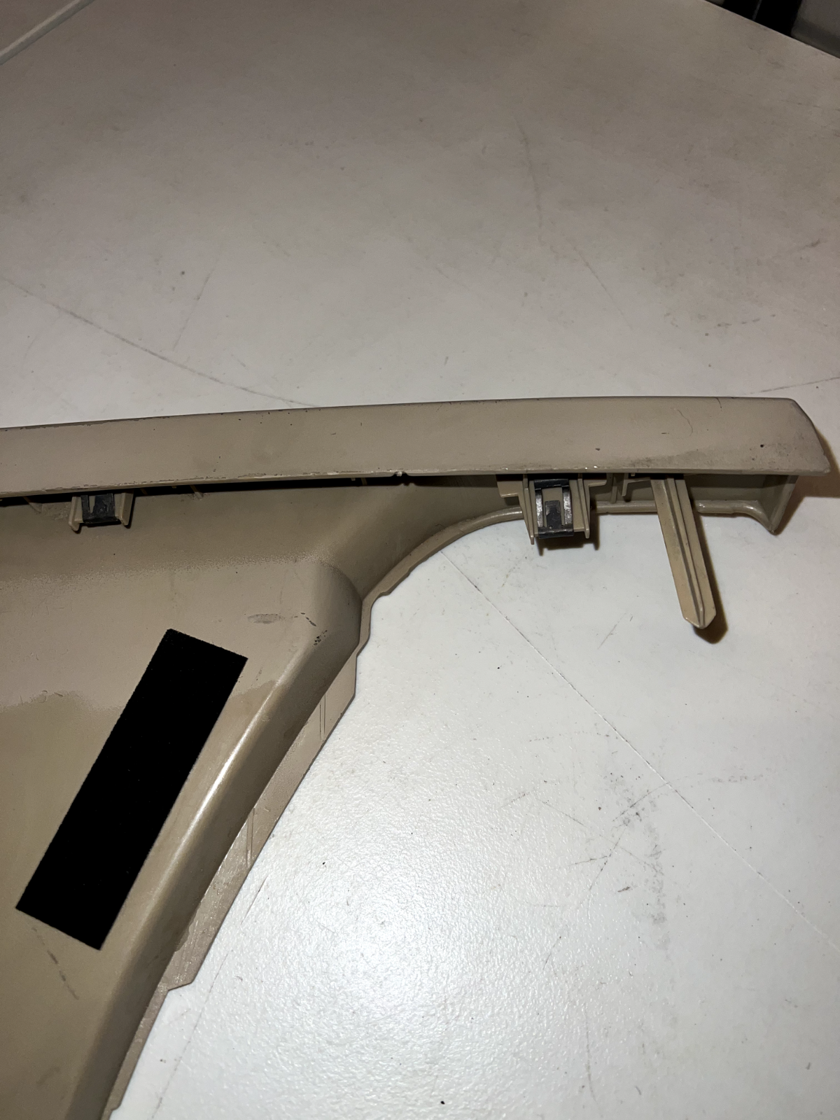05-09 Ford Mustang Center Lower Radio Dash Panel Panels RH LH Pair Camel Tan OEM