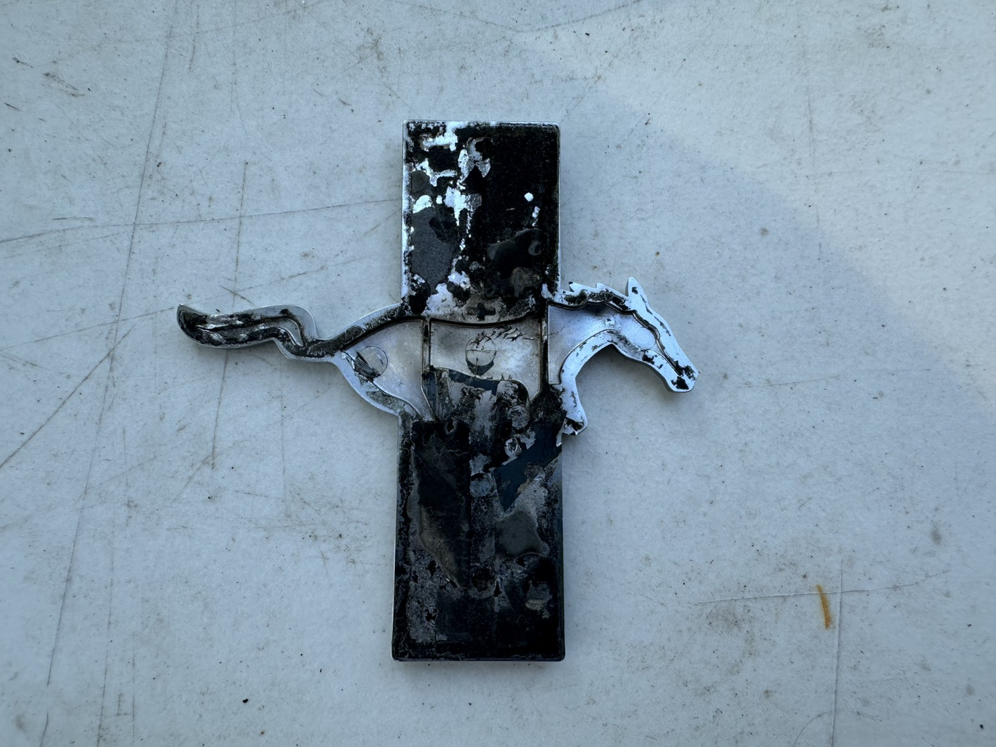 05-09 Ford Mustang V6 Trunk Badge Emblem W/ Fender Badges Badge Set OEM