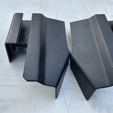 05-09 Ford Mustang Cover Trim Panels Rear Seat Rail Cover Pair OEM 4R33-63618C82