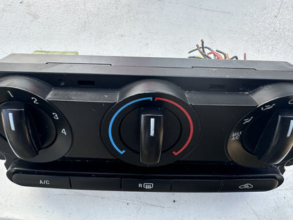 05-09 Ford Mustang 7R33-19980-AA Climate Control Panel Temperature Control OEM