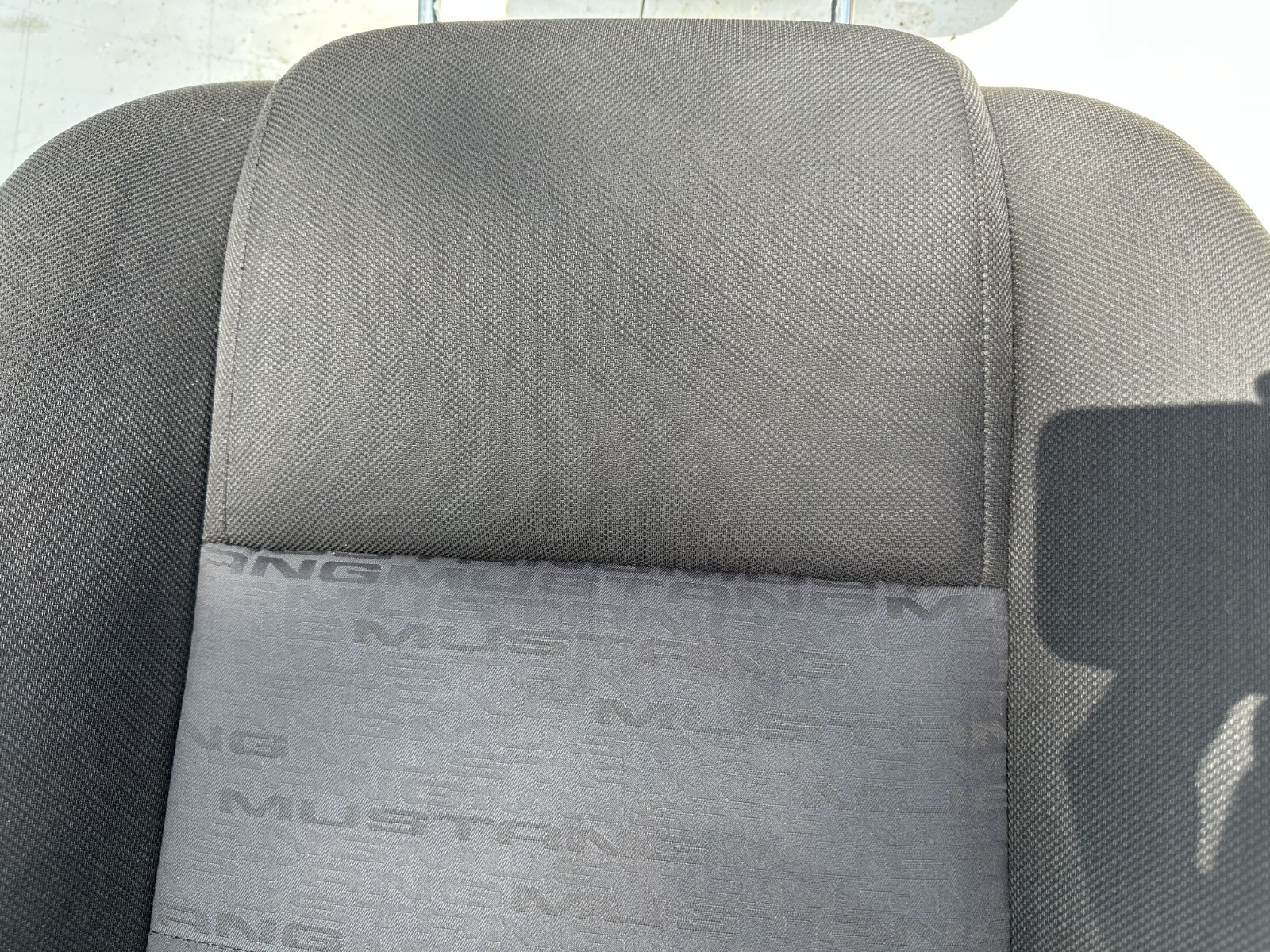 05-09 Ford Mustang Front Right RH Passenger Upper Seat Back Cloth OEM