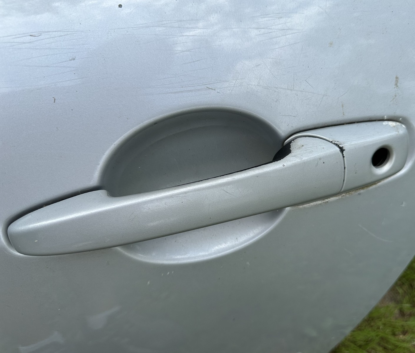 05-09 Ford Mustang Coupe Door Shell Silver Paint Code TL W/ Stripe OEM LH Driver