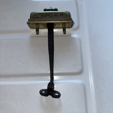 05-14 Ford Mustang Door Check Stop Right Left Driver Passenger 6R3Z-6323552-AA