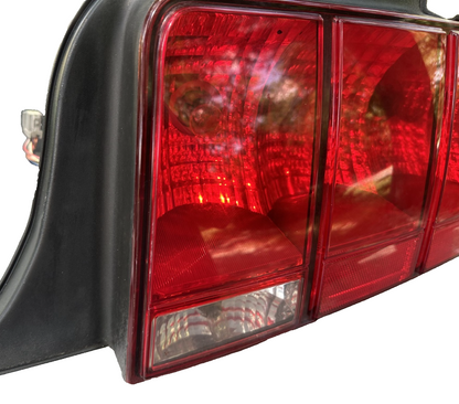 05-09 Ford Mustang Taillights With Wiring RH LH Pair Passenger Driver OEM
