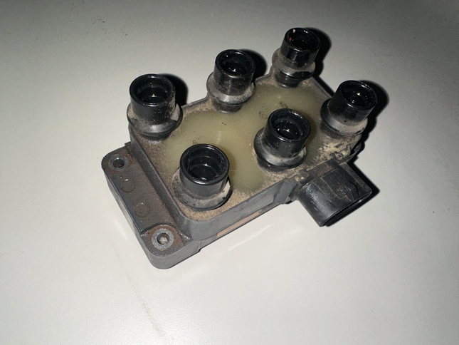 05-10 Ford Mustang 4.0L V6 Ignition Coil Pack Firing Order OEM