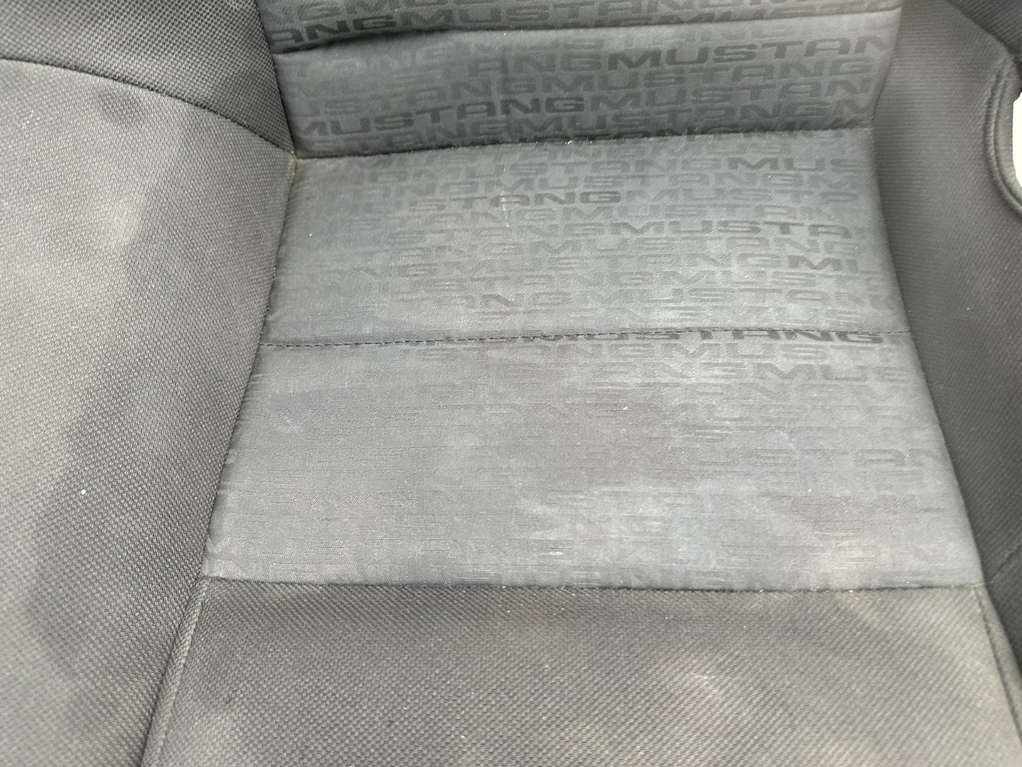 05-09 Ford Mustang Charcoal Black Cloth Rear Seat No Brackets V6 Pattern OEM