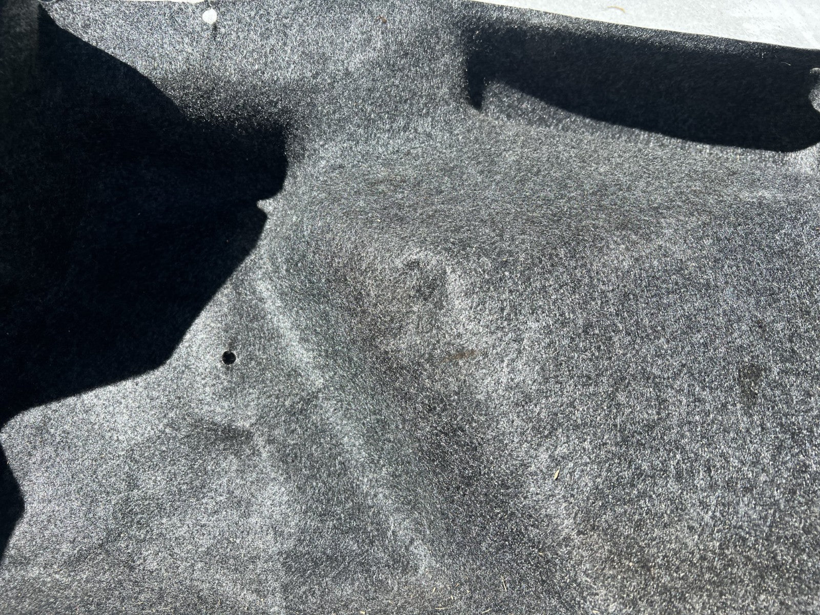 05-09 Ford Mustang Coupe Trunk LH Driver Side Carpet Liner OEM