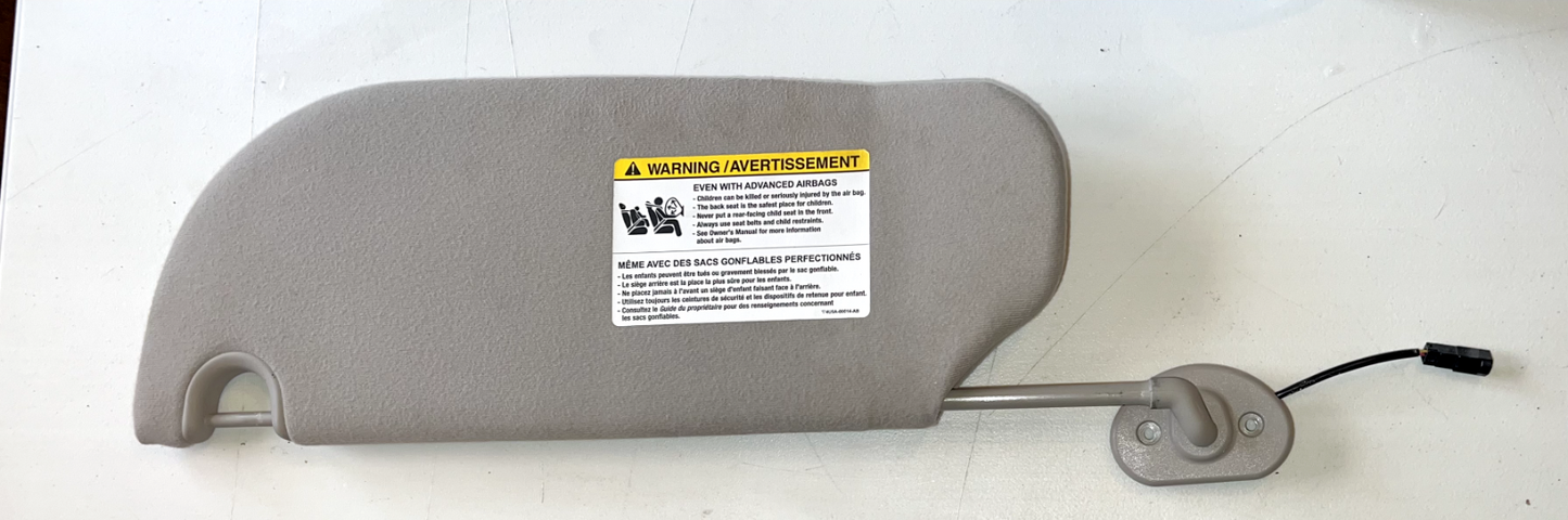 06-10 Ford Explorer Mercury Mountaineer RH Passenger Sun Visor With Light OEM