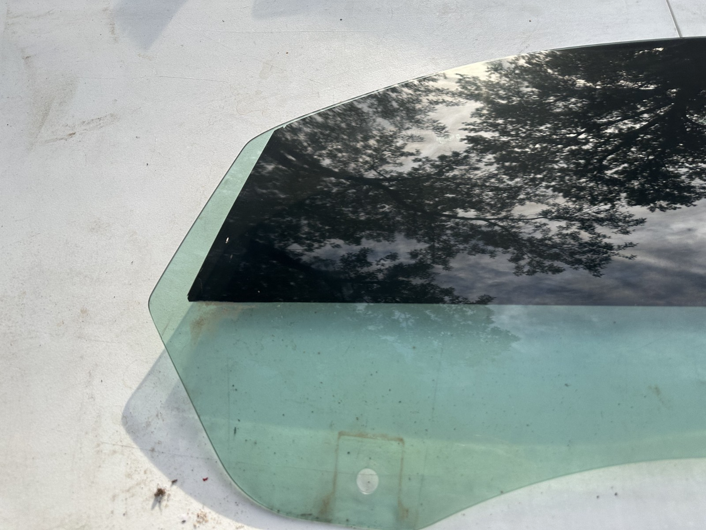 05-14 Ford Mustang Coupe Driver Side Left LH Door Window Glass OEM W/ Sticker