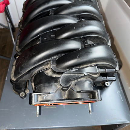 2005-2007 Ford Mustang 4.6L V8 3V Intake Manifold OEM W/ Motion Plates