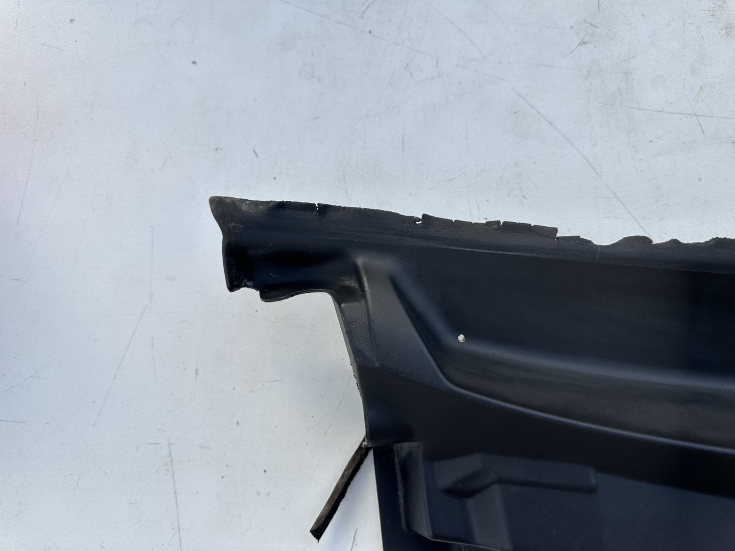 10-14 Ford Mustang LH & RH Driver Passenger Wiper Dash Top Cowl Grille Vent OEM