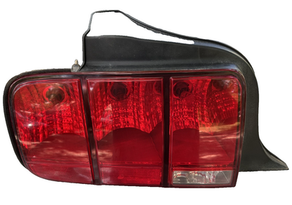 05-09 Ford Mustang Taillights With Wiring RH LH Pair Passenger Driver OEM